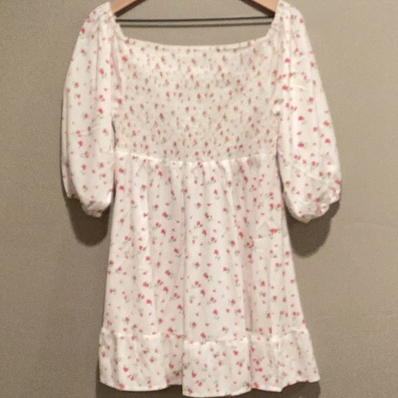 IOMNA Dress with Smock top, white red roses - Picture 5 of 7